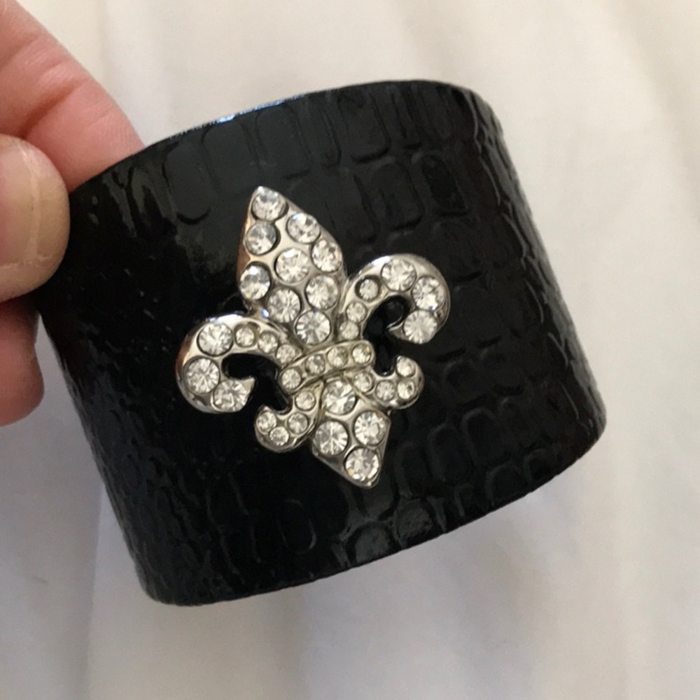 Faux Leather Fleur de Lis Cuff Bracelet
